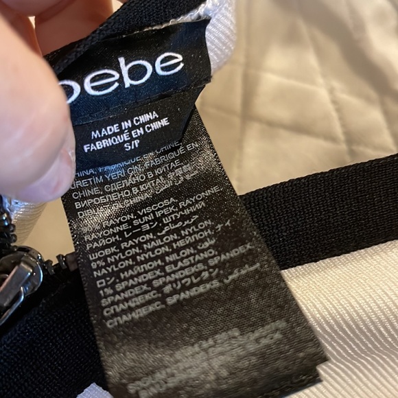 Bebe sleeveless Tape Dress - Picture 4 of 5